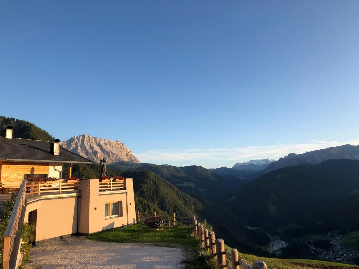 Apartamento Alpinus Agriturism San Martino in Badia Exterior foto